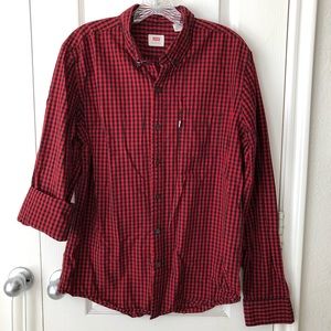 Levi’s men’s button down